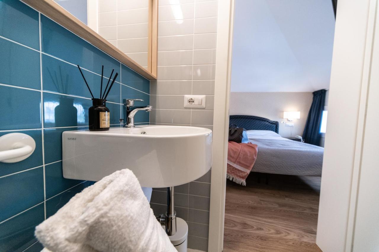 Hotel Kiss Riccione Eksteriør bilde