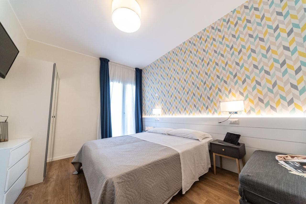 Hotel Kiss Riccione Eksteriør bilde